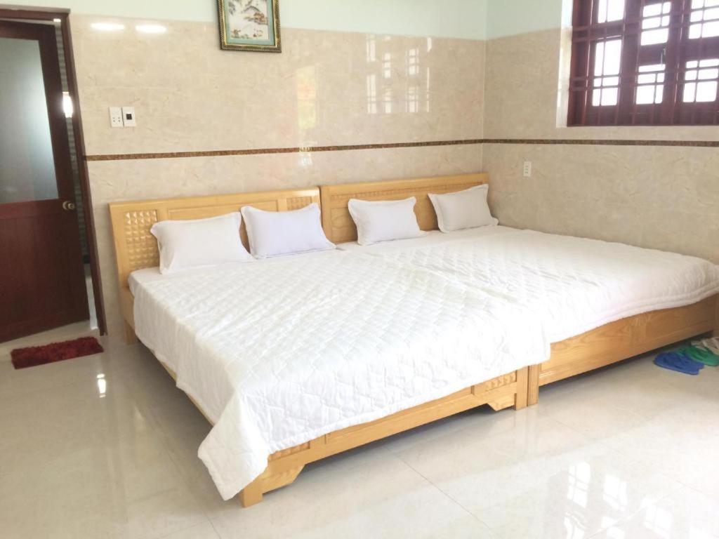 Nha Nghi Nguyen Anh Hotel Long Hai Kültér fotó