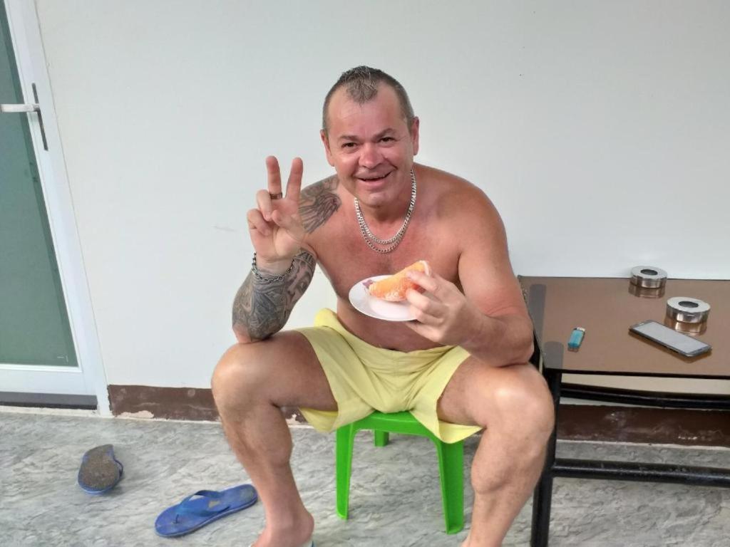 Nha Nghi Nguyen Anh Hotel Long Hai Kültér fotó